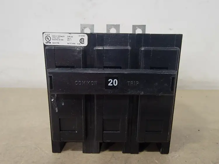 Used EATON BAB3050H Switchgears British Columbia CA | Lenmark #367163