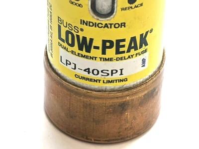 USED COOPER BUSSMANN TIME DELAY FUSE 40A