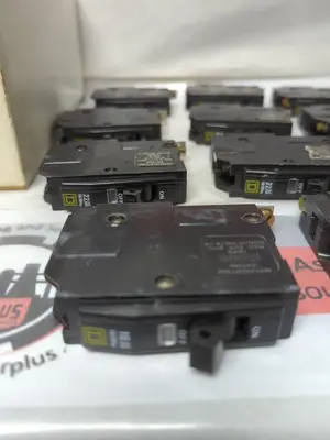 Used SQUARE D QOB115 Switchgears Ohio US | Surplus Asset Holdings #1185432