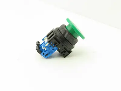 Fuji Electric Pushbutton Switch Mushroom Green 30mm 250V 6A Lot of 3