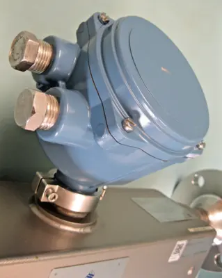 USED Micro Motion R100 S209N6B2EZYZX
