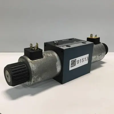 USED BOSCH 0 810 001 402