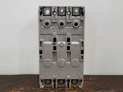 Used WESTINGHOUSE HKA3225F Switchgears British Columbia CA | Lenmark #242401