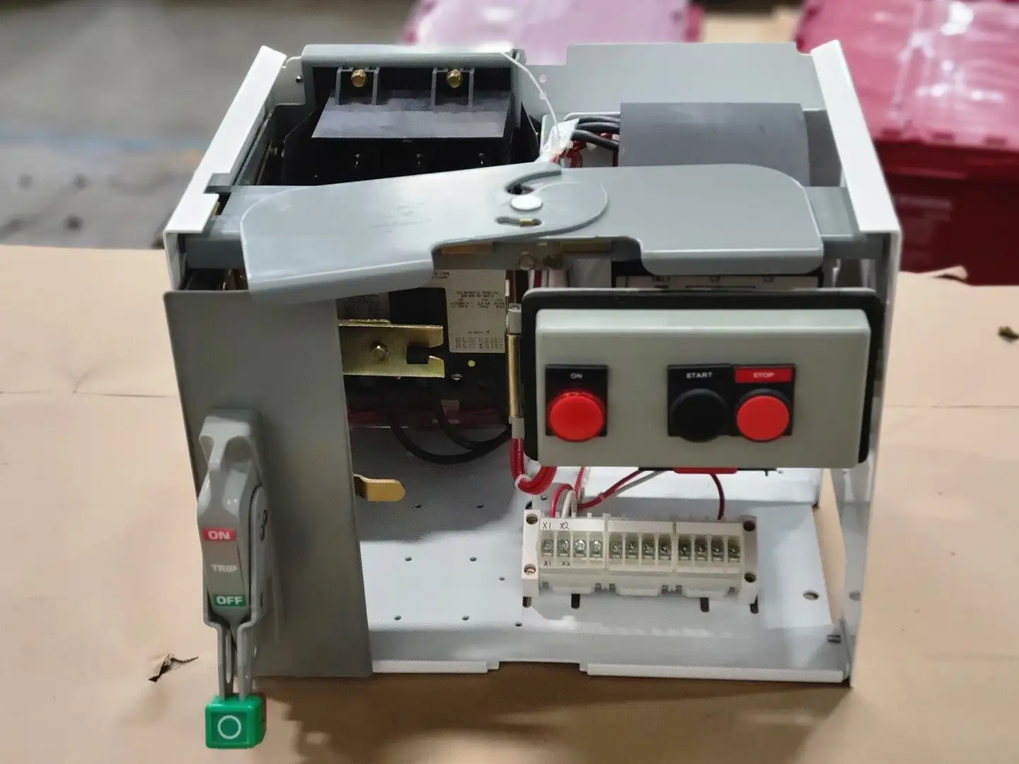 NEW SQUARE D MODEL 6