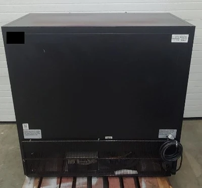 167-0117 True GDM-41SL-48-HC-LD 46” 2 Section Self Contained Refrigerated Cooler