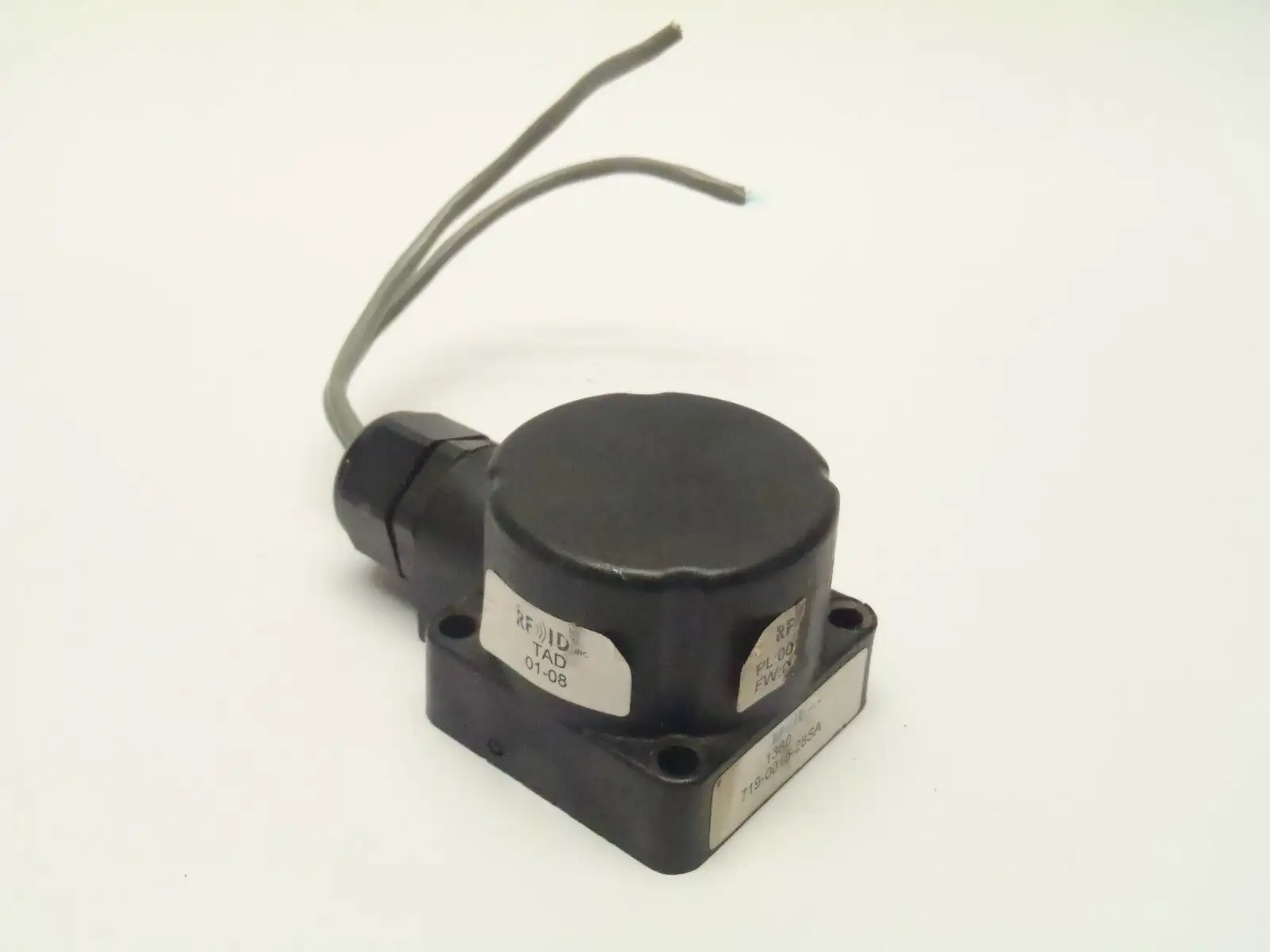 Used RFID RADIO FREQUENCY PICK UP HOCKEY PUCK ANTENNA Misc Industrial Equipment | Maverick Industrial Sales #1115662
