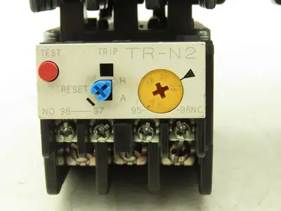 Fuji SC-N1 SC25BAA Motor Starter Contactor 25Hp 600V & Overload 18-26A Lot of 2