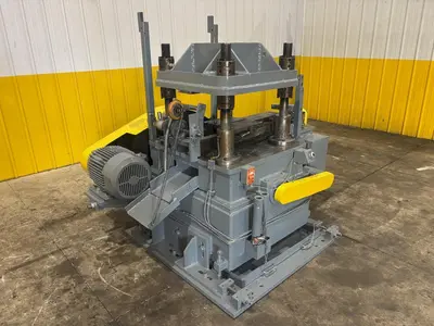40 TON RLM MODEL #R40 4-POST CUTOFF PRESS & SERVO DIE ACCELERATOR: YOBRO #23887