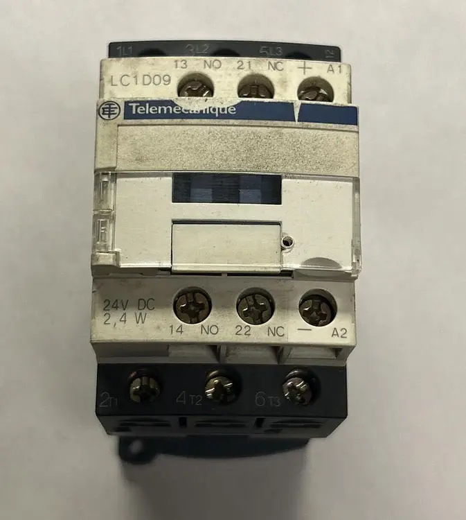 Used TELEMECANIQUE LC1D09 Miscellaneous Equipment (Electrical & Power) | Surplus Asset Holdings #1202524