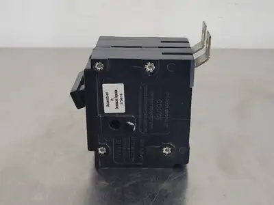 USED CUTLER-HAMMER BAB215