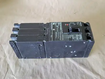 NEW SIEMENS CED63A002
