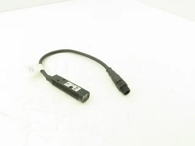 Cutler-Hammer 13104AQD07 Reflective Photoelectric Sensor 50mm