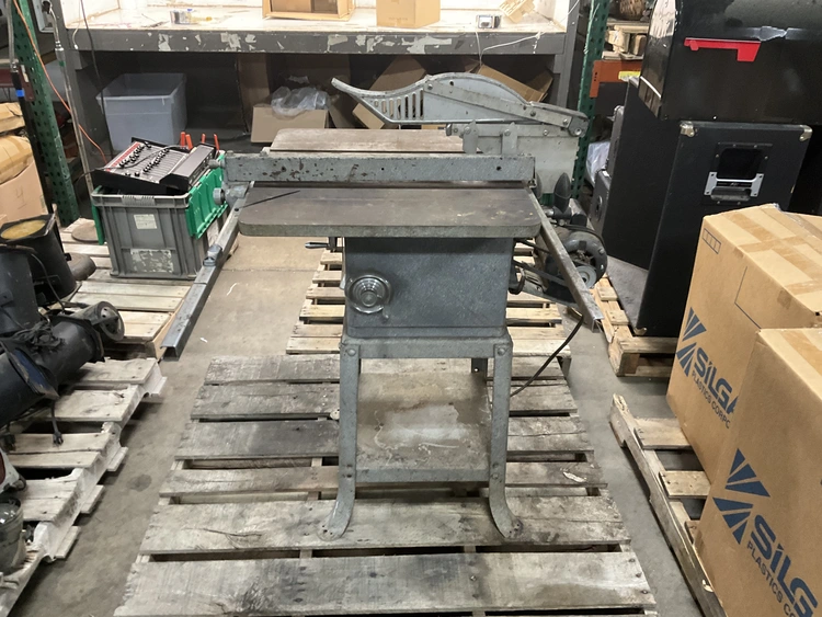 Used DELTA _UNKNOWN_ Woodworking Table Saws Michigan US | Miedema Asset Management Group #1406640