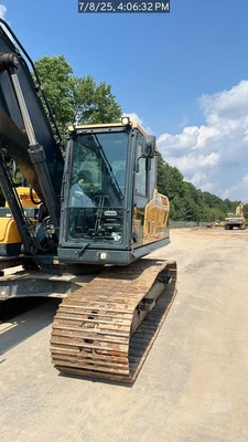 Used 2022 HYUNDAI HX220AL Crawler Excavators North Carolina US | National Equipment Dealers #1422413