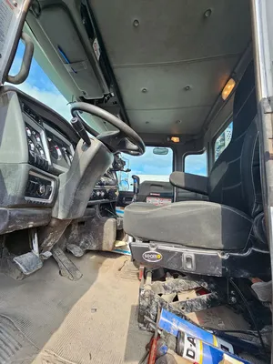 KENWORTH T440 Commercial trucks | Iron Listing (9)