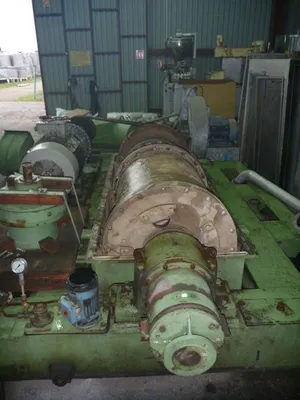 1989 KHD S3-2 Centrifuge - Decanter | Perry Equipment (33)