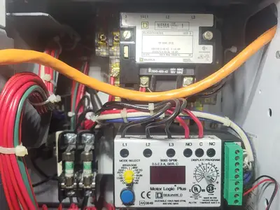 USED SQUARE D MODEL 6