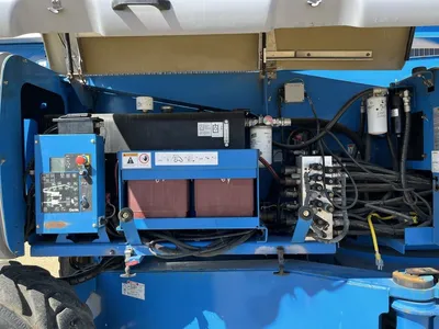 Used 2014 GENIE ZX-135/70 ARTICULATING BOOM LIFT Articulating Boom Lifts Alberta CA | Adcock Equipment #1418152