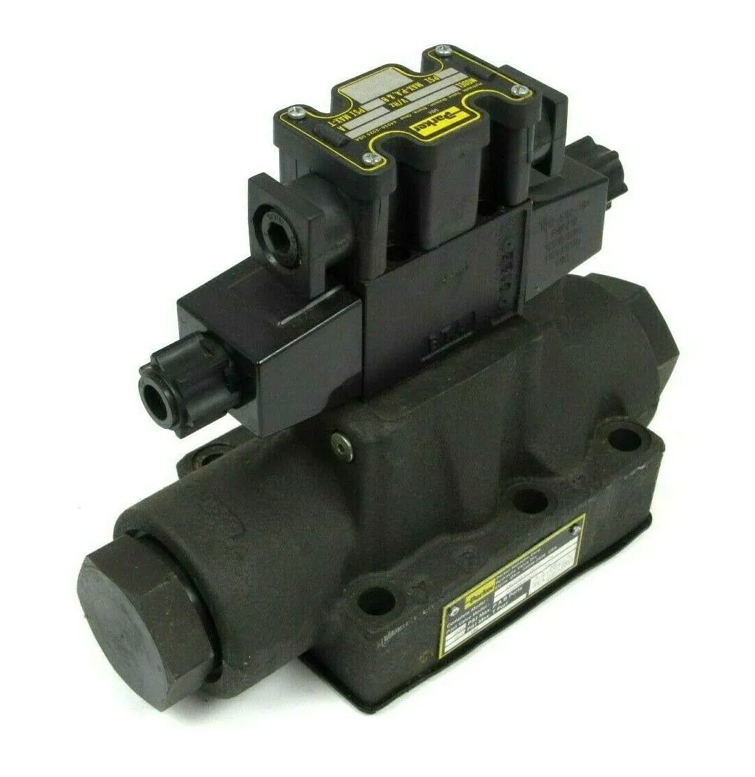 NEW PARKER D61VW1C4NYC-75 DIRECTIONAL CONTROL VALVE D61VW1C4NYC75