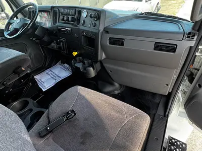 Used 2020 INTERNATIONAL MV607 Box trucks Florida US | Truck and Van Outlet #1509202