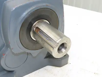 Boston Gear F652B-32-B9 Inline Helical Reducer 32:1 Gearbox 55rpm 12.5Hp 180TC