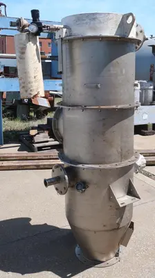 USED VAC-U-MAX 265 479 702