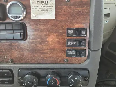 USED 2016 FREIGHTLINER CASCADIA 125