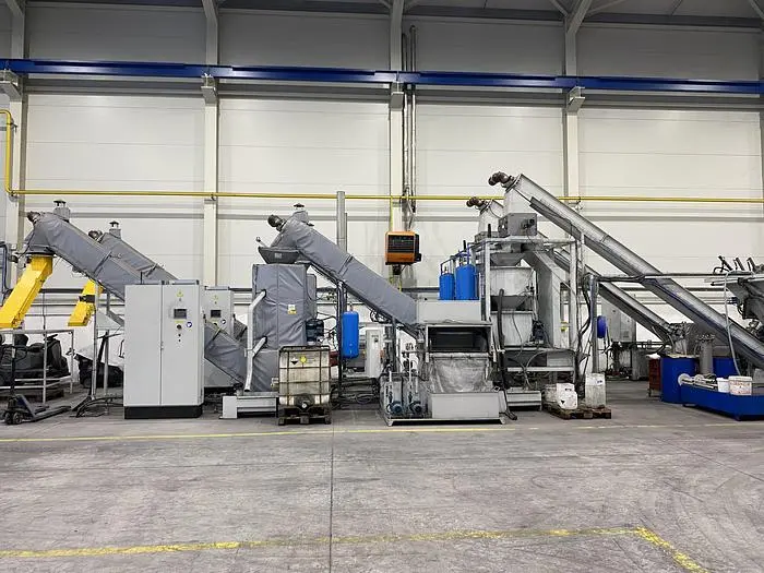 Used ALUMINIUM AND TITANIUM CHIP PROCESSING PLANT _UNKNOWN_ Chip Processing Systems SK | UCY Industrial GmbH #385842