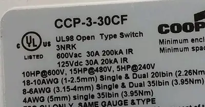 COOPER BUSSMAN CCP-3-30CF + (3) TCF-30 600Vac 30A 3P Switch Loc4E23