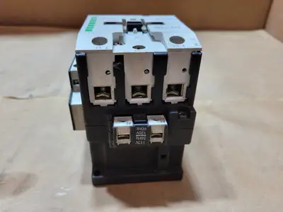 Used KLOCKNER MOELLER DIL2AM Switchgears British Columbia CA | Lenmark #1436507