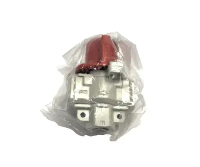 VHS30-N03A-Z | SMC  3-Port Manual Pneumatic Lockout Valve 3/8" NPT - New