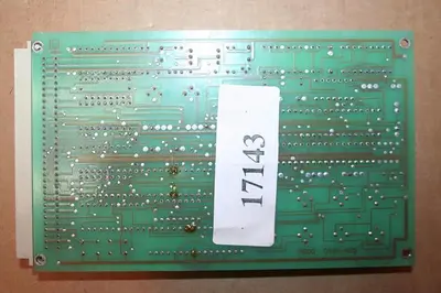 USED MOOG D122-025-A019