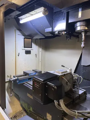 Used 2013 DOOSAN DNM400-II Vertical Machining Centers Illinois US | Machinery Marketing International #1352544