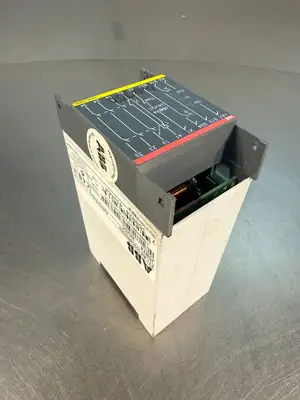 Abb 2TLA010004R0000 JSBT4 Safety Relay 24Vdc (3.1.1)