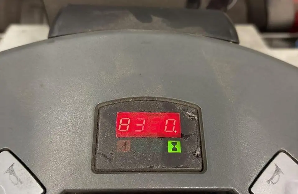 Used RAYMOND 8510-FRC60L Electric Pallet Trucks Illinois US | Mitsubishi HC Capital America #1362892