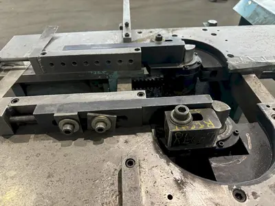 36" LUBOW DWB-2 DOUBLE END HORIZONTAL BENDER. STOCK # 0308822