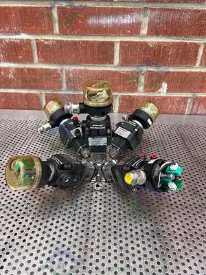 USED 5 ITT ADVANTAGE STAINLESS STEEL DIAPHRAGM VALVES W/ VALVE POSITIONER