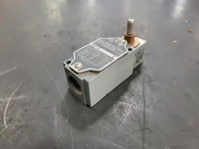 USED ALLEN-BRADLEY 802T-H
