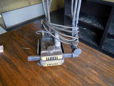 USED ESAB MOBILE DEVICE
