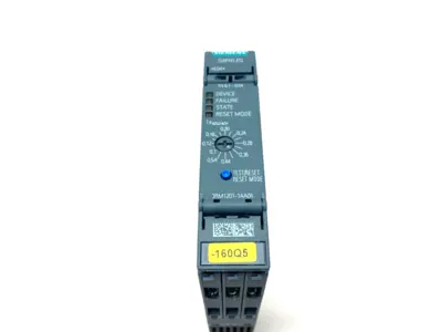 USED SIEMENS SIRIUS REVERSING MOTOR STARTER AC SEMICONDUCTOR
