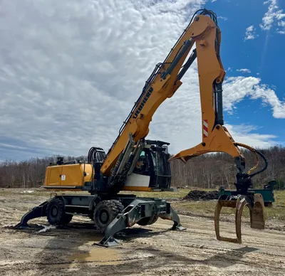 Used 2018 LIEBHERR LH30M Log Loader Ontario CA | Driven Equipment Solutions #1423083