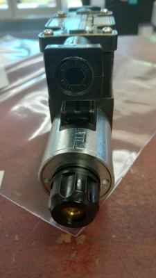 NEW Parker D1VW001CNJC