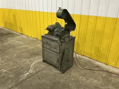 BURR KING MODEL #760 BELT SANDER & CENTRAL MACHINERY MODEL #1024 DOUBLE END GRINDER ON COMMON BASE: YOBRO #24820