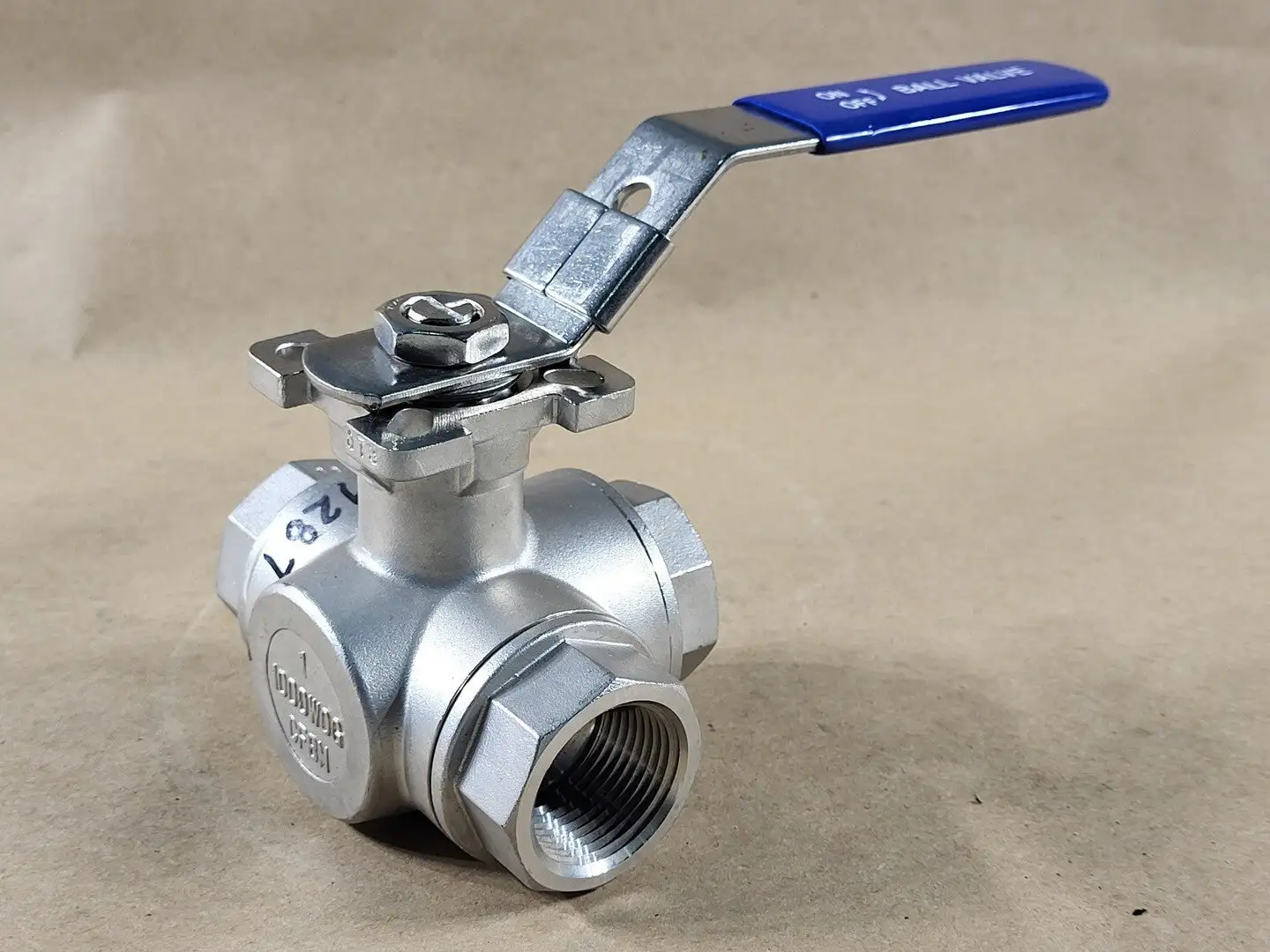 1" 1000 WOG CF8M Ball Valve, 3-Way