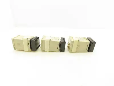 Omron H3CA-8 7-Range Timer Relay Module 120V 8-Pin Socket Lot of 3