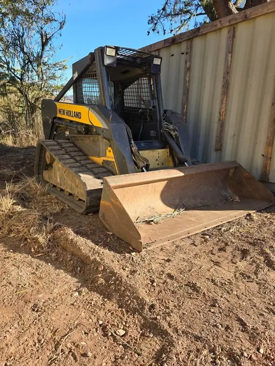 Used 2008 NEW HOLLAND C185 Skid Steer Loaders California US | Ben Kaplan Equipment #1291668