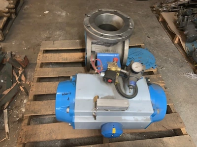 8"-150# Neles Jamesbury 3 way Ball Valve New Storeroom Spare
