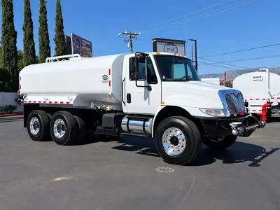 Used 2018 INTERNATIONAL 4300 Box trucks California US | Lillo Machinery #1542380