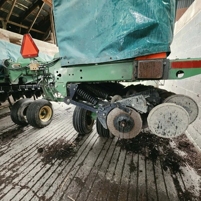 JOHN DEERE 455 Grain Drill | Iron Listing (18)