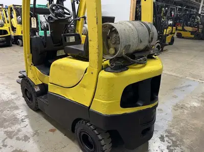 USED 2017 HYSTER H30FT